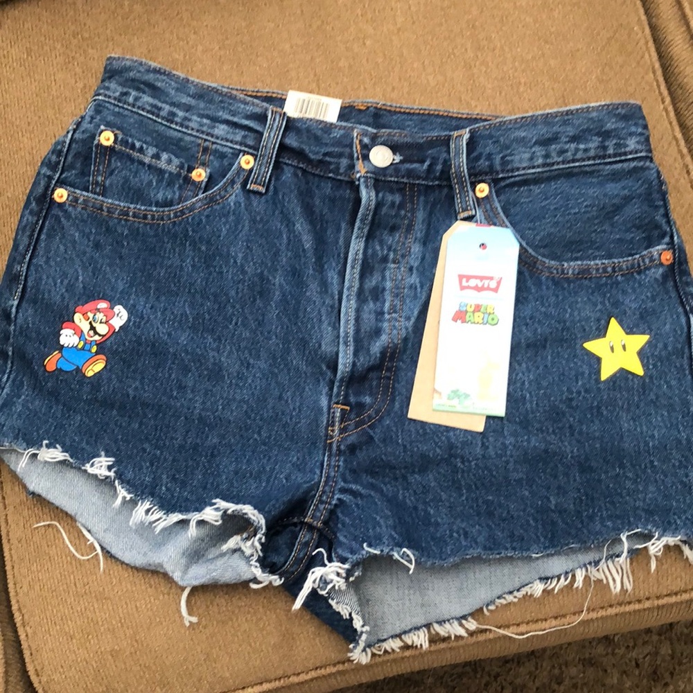 Levis x super Mario 501 shorts